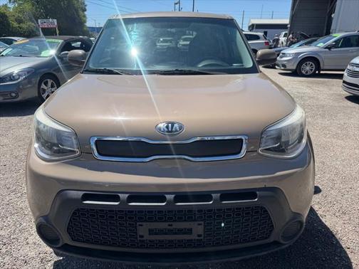 2016 Kia Soul Base