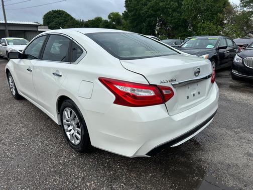 2016 Nissan Altima 2.5 SV