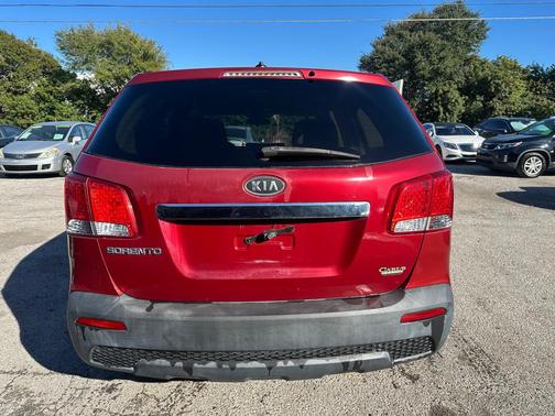 2011 Kia Sorento LX