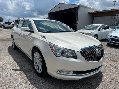 White Diamond Tricoat 2014 Buick LaCrosse Leather