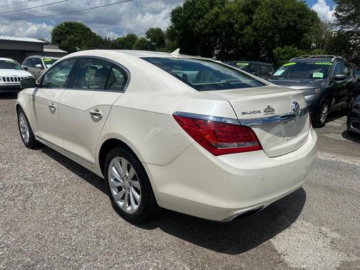 White Diamond Tricoat 2014 Buick LaCrosse Leather