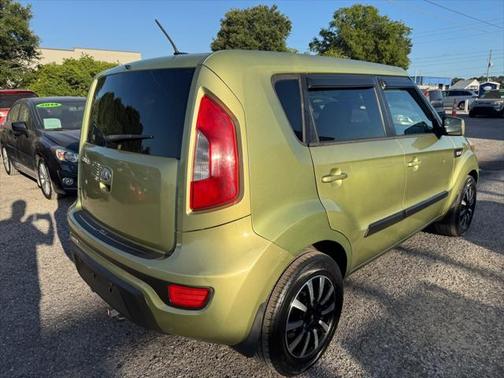 2013 Kia Soul Base