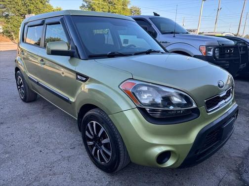 2013 Kia Soul Base