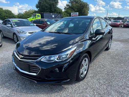 2017 Chevrolet Cruze LS