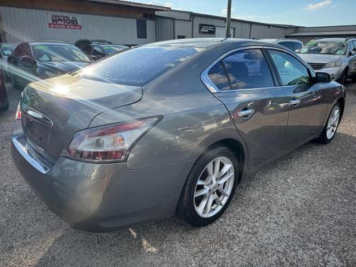 GRY 2014 Nissan Maxima S