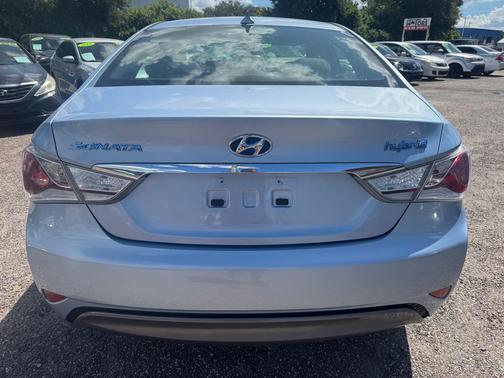 2012 Hyundai SONATA Hybrid Base