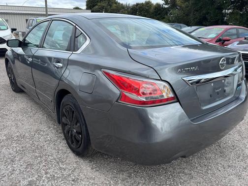 2014 Nissan Altima 2.5 SV