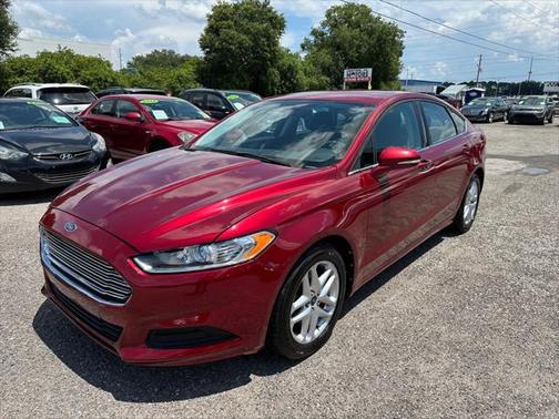 2013 Ford Fusion SE