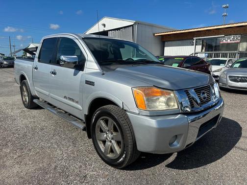 2010 Nissan Titan XE