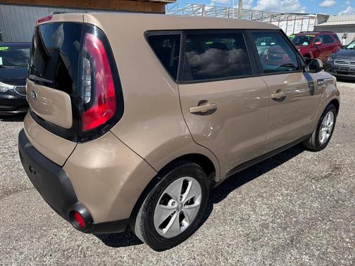 2015 Kia Soul Base