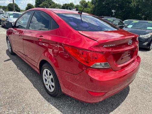 2013 Hyundai Accent GLS