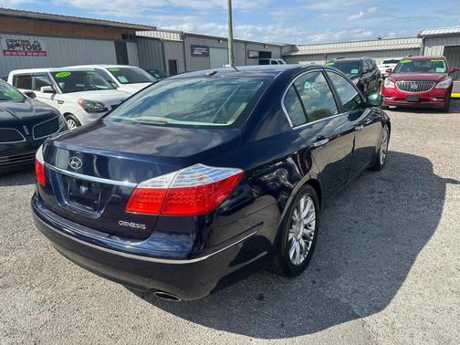 2010 Hyundai Genesis 3.8