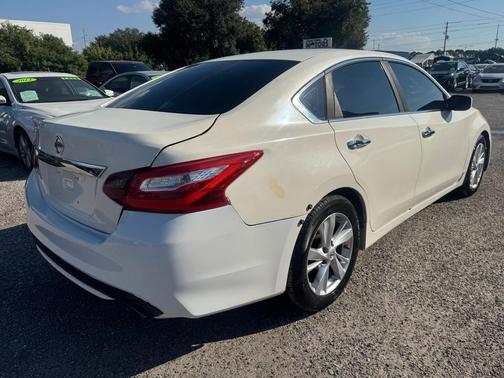 2016 Nissan Altima 2.5 SR