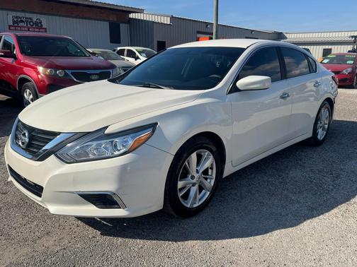 2016 Nissan Altima 2.5 SR