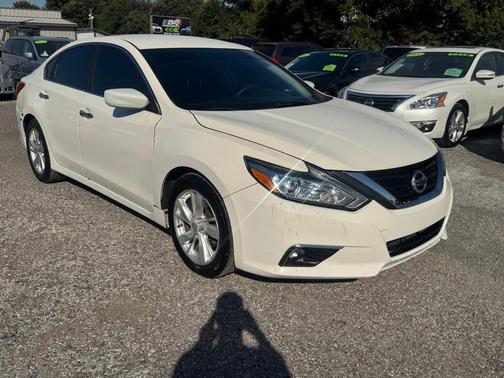 2016 Nissan Altima 2.5 SR
