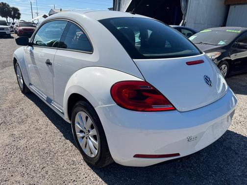 2013 Volkswagen Beetle 2.5L