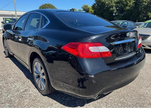 2013 INFINITI M37x Base