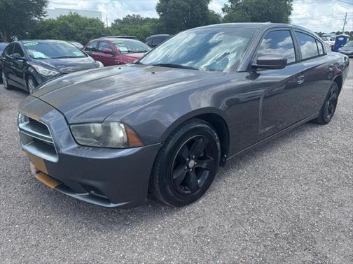 2013 Dodge Charger SE
