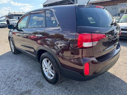 2014 Kia Sorento LX