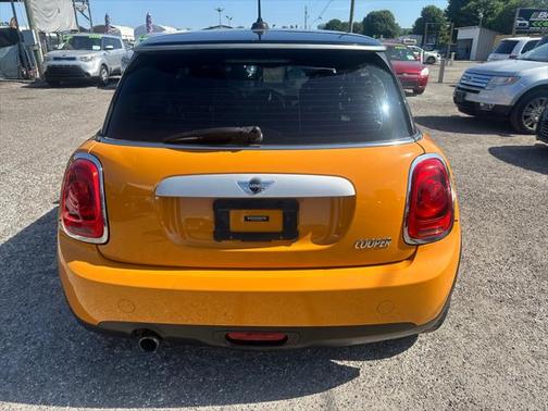 2015 MINI Hardtop Cooper