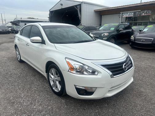 2014 Nissan Altima 2.5 SV