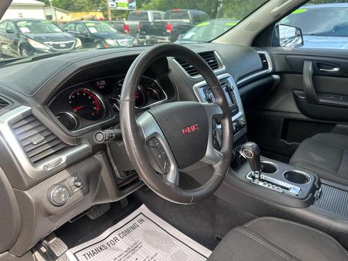 2015 GMC Acadia SLE-2