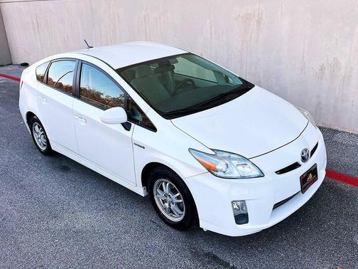 2010 Toyota Prius V