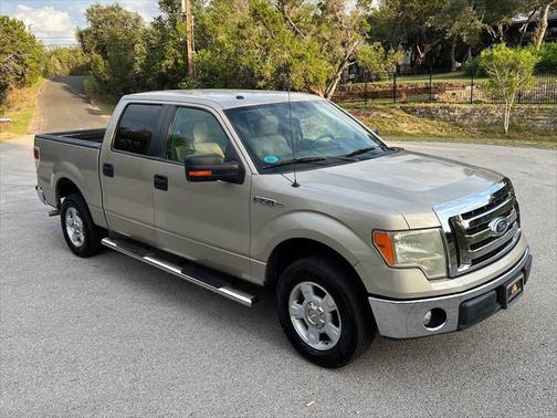 2010 Ford F-150 XLT SuperCrew