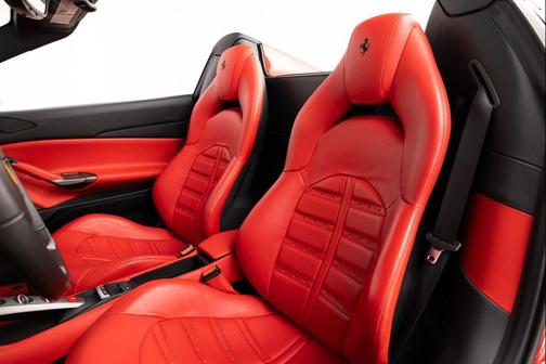 Rosso Corsa 2017 Ferrari 488 Spider Base