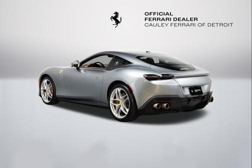 Grigio Titanio Metallic 2023 Ferrari Roma Coupe