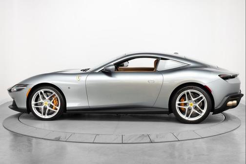 Grigio Titanio Metallic 2023 Ferrari Roma Coupe