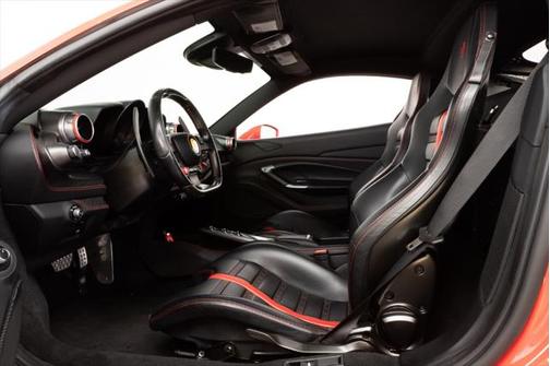 2020 Ferrari F8 Tributo Base