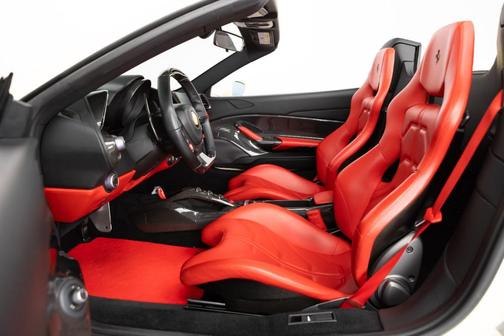 2018 Ferrari 488 Spider Base