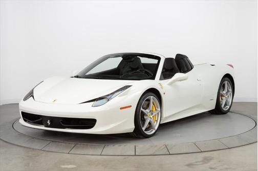 2015 Ferrari 458 Spider Base