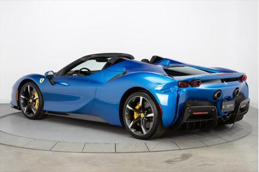 2024 Ferrari SF90 Spider Convertible