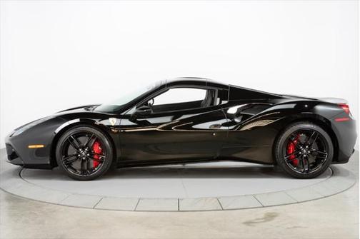 2018 Ferrari 488 Spider Base