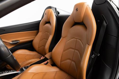 2017 Ferrari 488 Spider Base