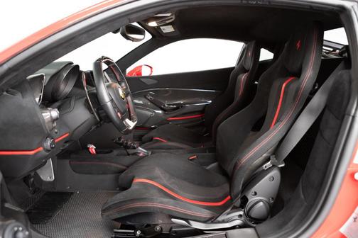 2020 Ferrari 488 Pista Base