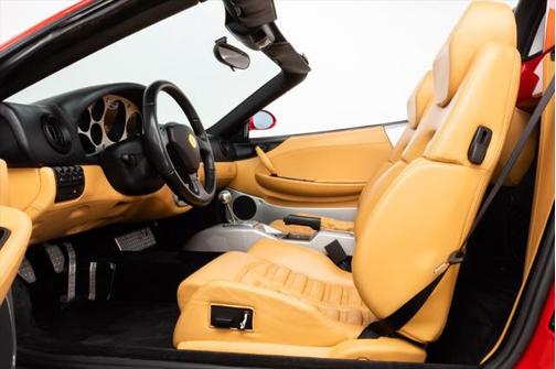 2001 Ferrari 360 Spider Base