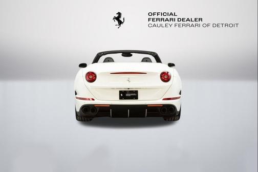 2016 Ferrari California T