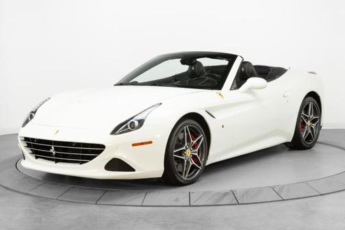 2016 Ferrari California T