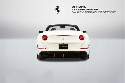 2016 Ferrari California T