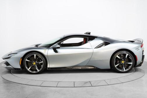 2023 Ferrari SF90 Stradale Coupe
