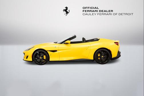 Giallo Modena 2020 Ferrari Portofino Base
