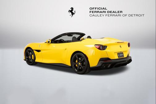 Giallo Modena 2020 Ferrari Portofino Base