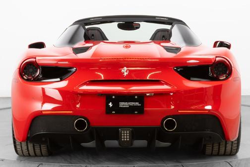 2019 Ferrari 488 Spider Base