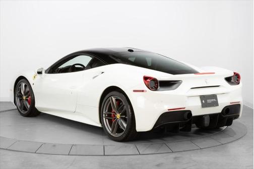 2018 Ferrari 488 GTB Coupe