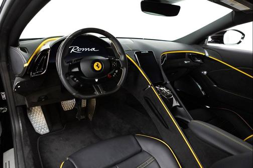 Nero 2022 Ferrari Roma Coupe