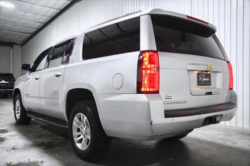2017 Chevrolet Suburban LT