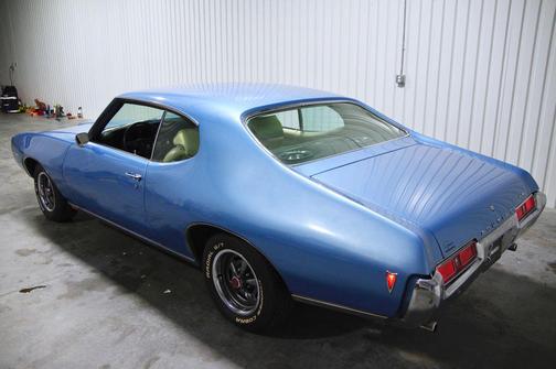1969 Pontiac LeMans Coupe